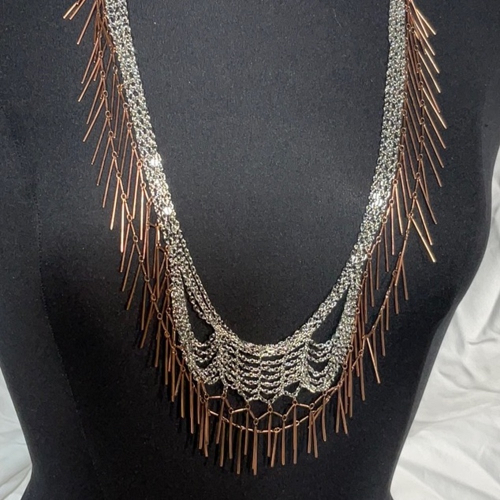 Silver tone chain with brown/gold accents necklace